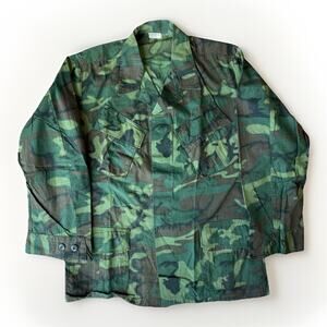 Vintage Vietnam Jungle Jacket Medium Multicolor Camouflage 1969 USA WR Poplin